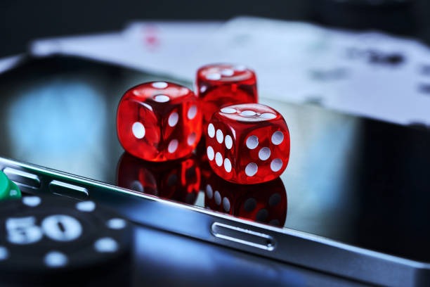 Live baccarat table on beruang 4d with dealer and cards